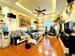 bán nhà đường trường chinh 55m2 xây 5 tầng , mặt tiền 4,5m giá 14,98 tỷ thanh xuân