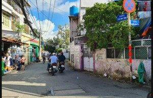 cho thuê gấp nhà riêng 50 trần bình trọng, 25 triệu, 100m2, 2pn, 2wc, bình thạnh, hcm