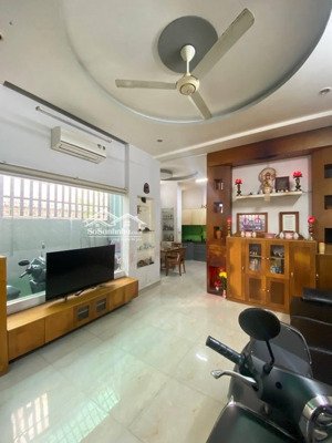 bán nhà lô góc 2 mặt hẻm nguyễn văn đậu, bình thạnh, 3 tầng, 3pn, dt55m2. chỉ 9.x tỷ