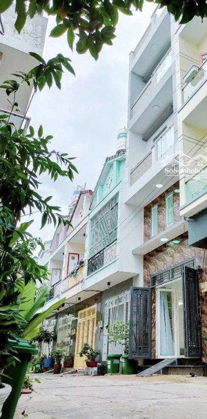 nhỉnh 5 tỷ - 3 tầng btct-4pn-5wc-55m2.(5x11) ngay hxh thông phan huy ích p15 tân bình