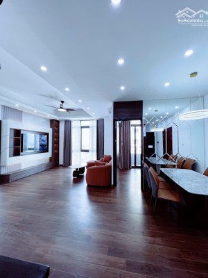 chính chủ bán căn 4 ngu tòa licogi12 hoàng mai hà nội ảnh thật 100%. full nt giá cả giảm mạnh