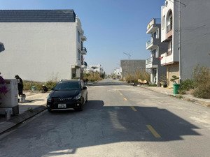 siêu phẩm 68m2 lô đầu dự án tđc hoa động giá chỉ hơn 3 tỷ vị trí kim cương hiếm