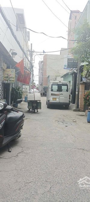 ngay thạch lam - thoại ngọc hầu nhà tân phú, 60m2, 2 phòng ngủ 1 trệt 1 lầu cách 1 căn là ra hẻm xe