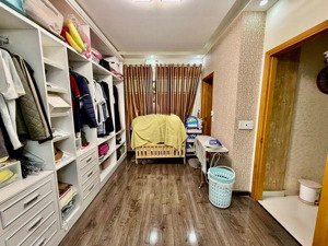 gần cv làng hoa-khu phân lô-hxh-nhà đẹp ở ngay-59m2-4 tầng-4pn-nguyễn văn khối p11 gv-chỉ 8tỷ5 tl