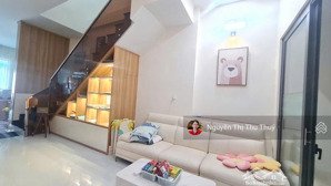 bán nhà 2 tầng đẹp gần dự án sungroup - chỉ 3tỷ950