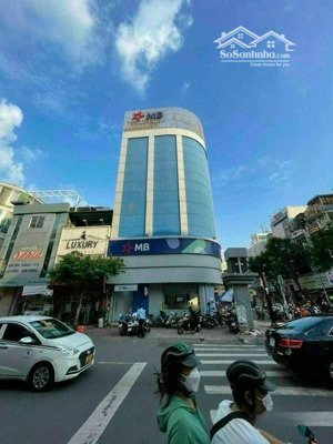 tòa nhà góc 2mt lê văn sỹ- q3 - 8 x 15m - thuê :140tr/th - 8 tầng giá 45 tỷ