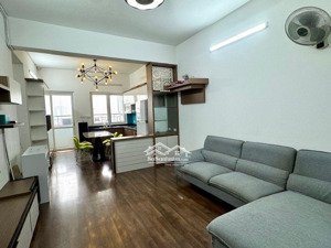 lô góc - ánh sáng ngập tràn- chung cư quan hoa - tt cầu giấy - ở cực đỉnh