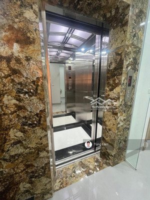 cực hiếm, nhà mới thang máy kim mã, ba đình, ba bước ra phố, ngõ 3m, tặng nội thất 40m, 6 tầng