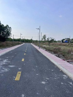 bán đất long thành gần kcn an phước, shr đất đẹp không dính quy hoạch, đường nhựa, vỉa hè, cây xanh