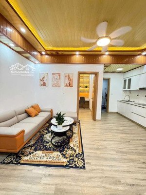 chính chủ bán nhà phạm văn đồng 60m2, phân lô , ô tô, lô góc, nhỉnh 10tỷ.