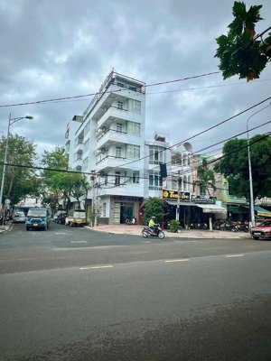 nhà 3 tầng 2 mặt tiền đường dã tượng - nha trang - cách biển chỉ 300m. dt 78m2