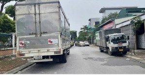 bán nhanh mảnh đất mặt phố chính trung khu đô thị 31ha trâu quỳ, gia lâm