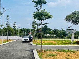 chỉ một lô duy nhất giá 2.5ty tại cổ đông, hòa lạc. mua là có lãi. gần đhqg và đh fpt