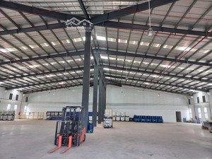 chuyển nhượng tổng dtich 40.000m2- giá 17 triệu usd có đàm phán dt xưởng xây dựng hơn 21.500m2