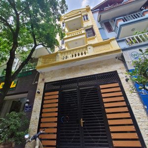 cho thuê nhà phân lô nguyên hồng - đống đa, 60m2 x 5 tầng, mt 5m, 2 ô tô tránh, đỗ cửa 21tr/th