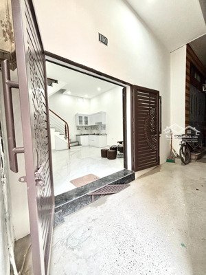 nhà riêng 2pn, 2wc, 27m2, hồ văn chương, đống đa, hà nội, 8,2 tỷ vnd, bán gấp