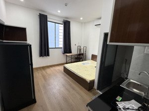 nhà mới xây 100% full nội thất , không chung chủ