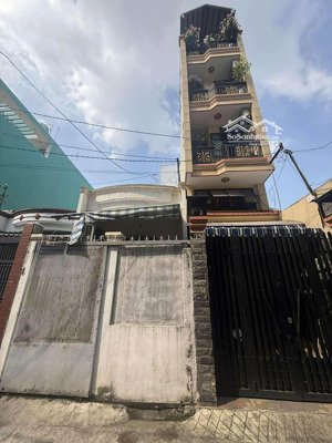 chính chủ cần bán gấp nhà riêng giá rẻ 4 tầng -67 m2 quận 3 hồ chí minh chỉ với 9 tỷ 400