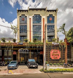 siêu phẩm 16a ngô thời nhiệm , p.7 q.3 - dt: 8.2m x 31m công nhận 252m2 - giá: 135 tỷ