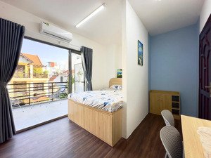 cho thuê căn hộ 1pn ban công( khu biệt lập , yên tĩnh ) -sân bay tsn