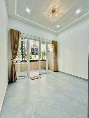 4 phòng ngủ - 5 wc - 10m ra mặt tiền hẻm xe hơi - nhà đẹp đón tết, mua ở ngay hơn 6đ