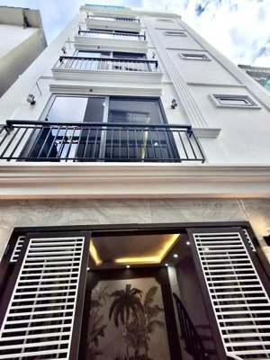 hạ chào 300 triệu- bán gấp nhà quán tình, việt hưng-30m_6 tầng- lô góc- giá 7,25 tỷ