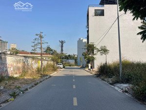 lô góc 67.5m xẻ khe tdc cây đa - đường 12m vỉa hè 3m