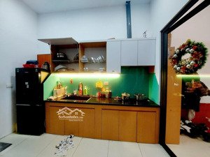 mua 1 được 2! bán nhà phố tôn đức thắng, ngõ thông tứ tung, ô tô dừng đỗ cách nhà 15m