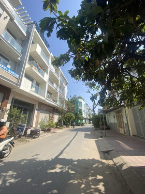 vị trí đẹp ! ngay bờ kè & đh văn lang - bán nhà đặng thùy trâm 4 tầng hoàn công 4x22m chỉ 14,99 tỷ