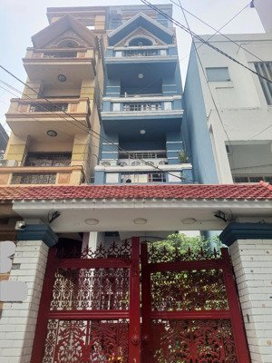 sát mặt tiền, 4x26m, hầm 4 lầu, hđt 40tr, nhà hxh 7m cộng hòa, gần vincom plaza, bán 17.9 tỷ