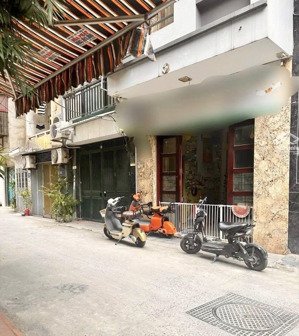 ô tô đỗ cửa, kd đỉnh, dt 50m2*5t, mt 4m, ngõ thông 30m ra mp, chào 14,7 tỷ, qh ổn định