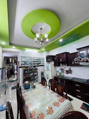 bán nhà ngang 5m, 65m2, p15 trần thị trọng nhà cách mặt tiền 50m thông thoáng