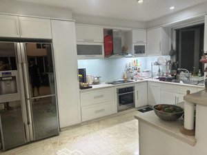 bán biệt thự sân vườn phú mỹ, quận 7, 10.5x21, 35 tỷ, lh 