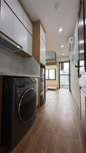 căn phòng cho nhóm bạn 3,4 người rộng rãi. phòng đầy đủ tiện nghi xách vali là ở