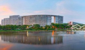 bán căn hộ grand view phú mỹ hưng, dt 180m2, ban công dài suốt. giá bán rẻ nhất thị trường