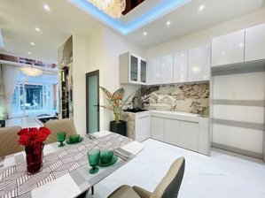 hàng hiếm phú nhuận, đầu tư ngay nhà trần huy liệu, p11 phú nhuận, 66m2, 3tỷ390tr, sổ hồng riêng