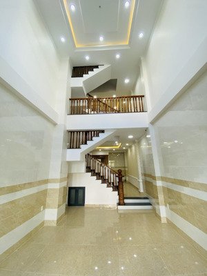 bán nhà khu đồng bộ ! dự án cầu đúc xuân phước- 1 trệt 1 lửng 2 lầu ngay quốc lộ 13 hiệp bình phước