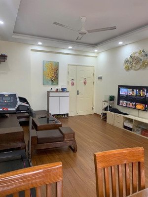 chính chủ cần tiền bán gấp giảm giá hơn trăm, căn hộ chung cư nam xa la