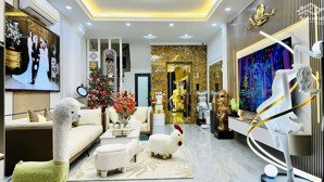 nhà đẹp đón tết! phố phạm văn đồng, thang máy, ngõ rộng 10m, nhà đẹp 2 thoáng, gần ô tô, gần phố 20