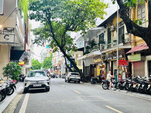 bán nhà mặt phố kim ngưu quận hbt hà nội dt 71m 5tầng mt 4m giá 30tỷ