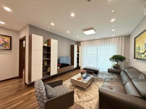 nguyễn chí thanh-căn góc hoa hậu 4 ngủ siêu rộng rãi, giá cực tốt, sổ đỏ sẵn giao dịch, full đồ đẹp