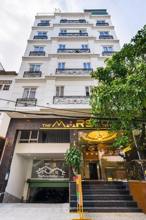 bán khách sạn kề sân bay q.tế tân sơn nhất; dt: 11x17; hầm + 7 lầu; doanh thu 180tr/th; nhỉnh 50ty