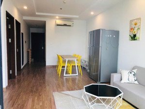 cho thuê căn t18 2pn 73,51m2 ban công nam full đồ giá 15tr chốt nhanh lh 