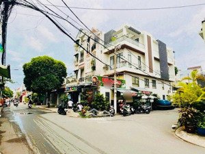 siêu phẩm góc 2 mặt tiền - vị trí kinh doanh đa ngành nghề - có vỉa hè - 4x20m 70m2