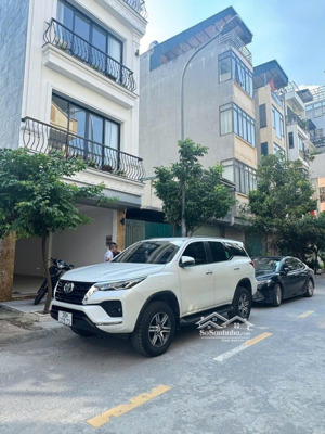 bán nhà nguyễn thời trung , vỉa hè, kinh doanh ô tô tránh, 65m, 6tầng, thang máy, mt 4.5m, 18 tỷ.