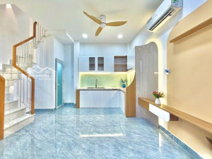 nhà mới - nguyễn lâm - 4 tầng - 22m2 - ngay khu vạn kiếp, phan xích long - gần mặt tiền - 5,45tỷ