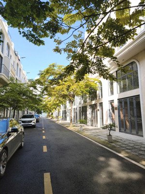 giá chỉ 7.8 tỷ sở hữu nhà 3 tầng đường quách điêu - cách sân bay tsn 15 phút - dòng tiền 40tr/tháng