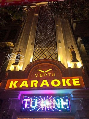 bán toà nhà 11 tầng mặt phố trúc bạch 225m2 cực phẩm dòng tiền khủng