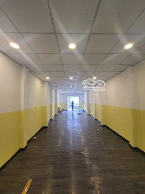 bán gấp trong tháng - bán nhà mặt tiền hoàng hoa thám 101.9m² 2 tầng - 26.9 tỷ