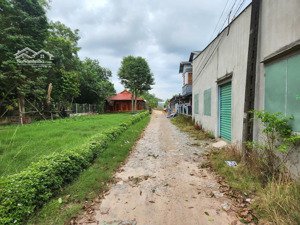 cần bán gấp lô đất ngang 10m, nhỏ xinh, giá rẻ